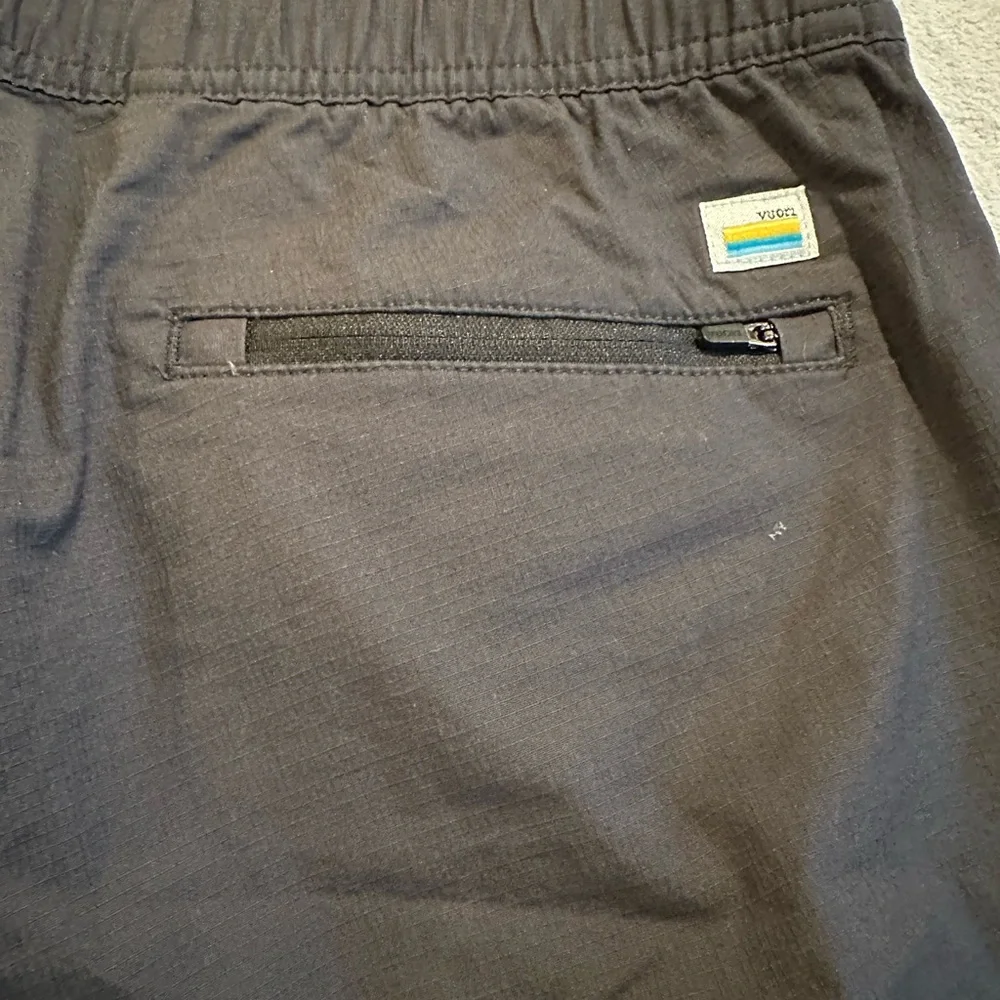 VUORI MENS PANTS SIZE LARGE - Picture 4 of 6